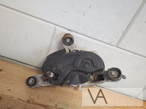 Citroen C5 2008 - 2016 ruitenwisser motor RECHTS voor €100