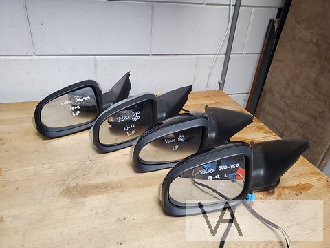 Volvo S40 en V50 2009 - 2012 spiegel links 8 draden €100