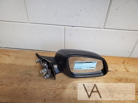 BMW 1 serie F20 F21 spiegel rechts elektrisch inklapbaar €75