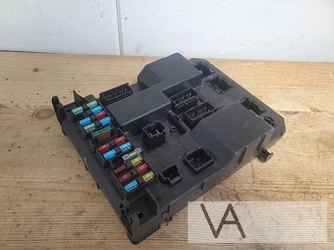 Peugeot 307 01 - 09 BSI zekeringkast onder stuur 9651196680