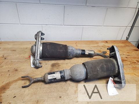 Audi A6 Allroad 2000 -2005 schokdemper achter luchtveer €75