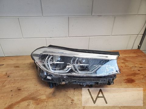 BMW 6 serie GT g32 led koplamp MET SCHADE 2017 - 2023 €100