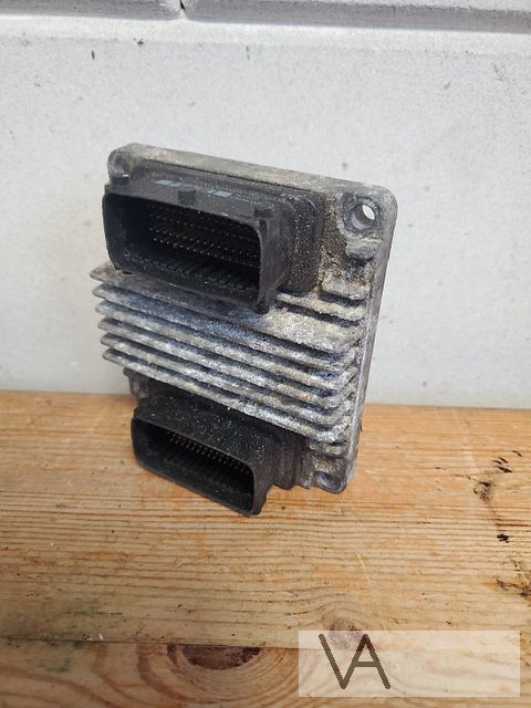 Opel Corsa C en Combo ecu motorcomputer 1.7 dti diesel €40