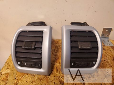 Skoda Fabia 2007 - 2014 luchtrooster zijkant €20 per stuk