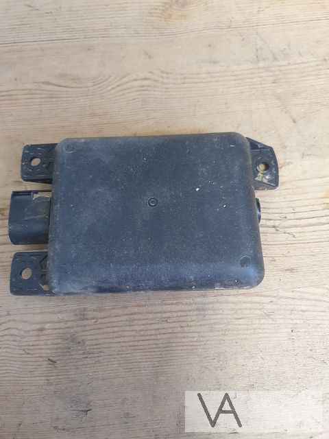 VW Golf 7 / Skoda Superb afstand radar dodehoek 5q0907685b