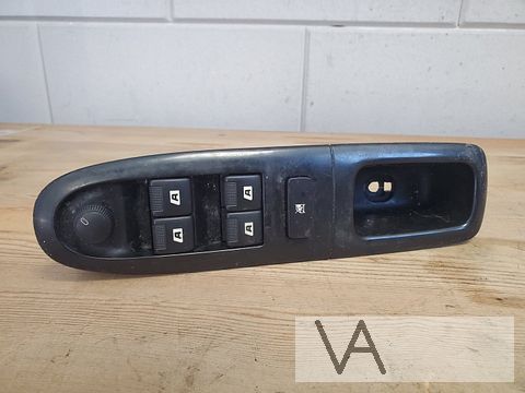 Peugeot 607 2000 - 2009 raamschakelaar raambediening paneel
