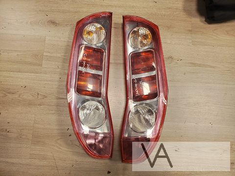 Landwind CV9 2011 - 2016 achterlicht links rechts €50 /st