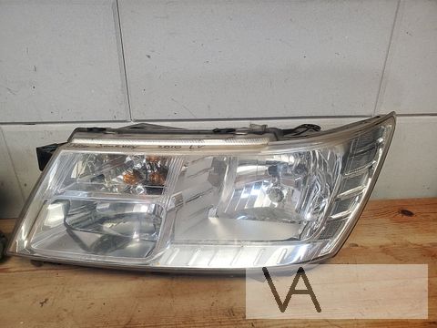 Dodge Journey / Fiat Freemont koplamp links bestuurder €100