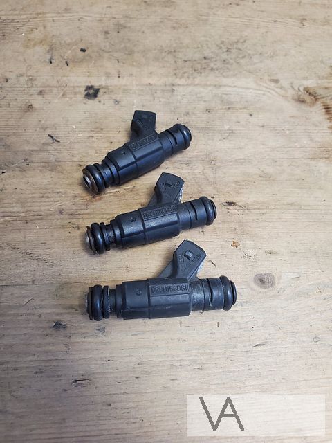 Audi A4 / Seat Leon 1.8 20v benzine injector 0280256061 €20