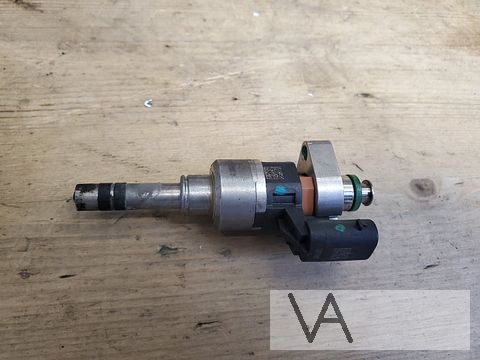 Opel Corsa E / Astra K benzine injector 1.0 en 1.4 55577403