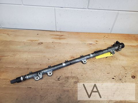 Mercedes E W210 / S W220 diesel injector galerij 320 cdi €40