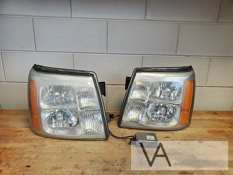 Cadillac Escalade 2002 - 2007 koplamp rechts XENON €350