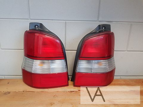 Achterlicht rechts Mazda Demio 1998 - 2001 passagier €30