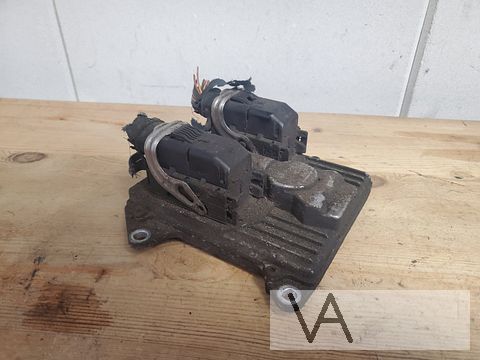 Opel Zafira 05 - 12  2.2 benzine ecu motorcomputer 66363843