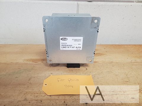 Fiat Panda / 500 radio bluetooth comfort module 50520764 €30