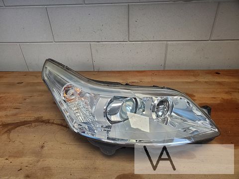 Citroen C4 2004 - 2010 koplamp rechts XENON 9680687180 €150