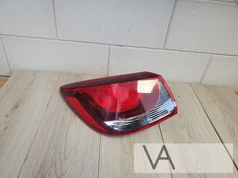Mazda 2 hatchback vanaf 2014 achterlicht links schadevrij