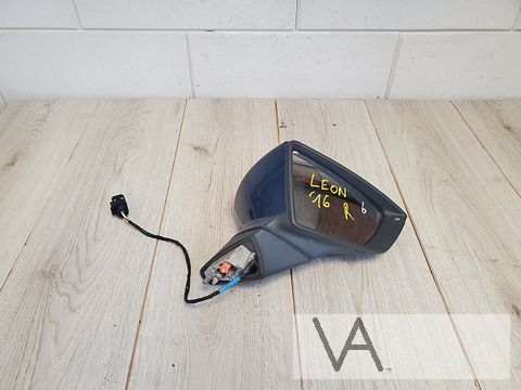 Seat Leon 5f 2012 - 2020 spiegel rechts blauw krasje €50