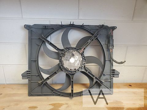 Mercedes ML W164 koelvin ventilator motor a1645000193 €150