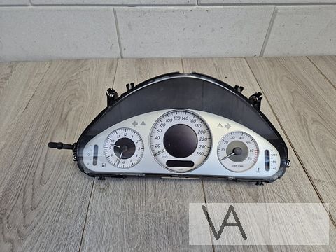 Mercedes E klasse W211 02 - 09 tellerbak cockpit a2115404711