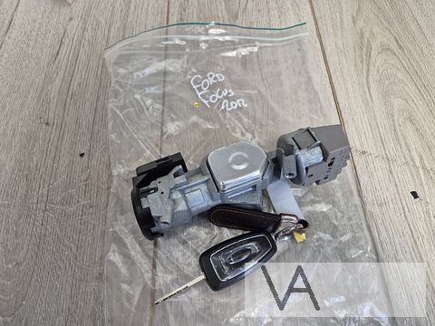 Ford Focus 3 2010 - 2019 contactslot met sleutel set €30