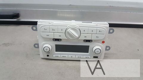 Smart Fortwo en Forfour 2014 - 2019 radio usb bluetooth aux