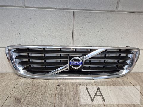Volvo S40 en V50 2007 - 2012 grille in voorbumper €75