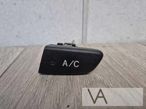 Peugeot 107 Toyota Aygo Citroen C1 airco knop schakelaar €20
