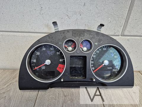 Audi TT 8n 1998 - 2005 tellerklok cockpit 8n1920860j €200