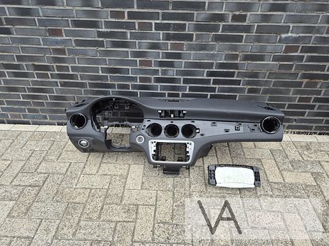 Mercedes A W176 / CLA W117 2013 - 2020 dashboard met airbag