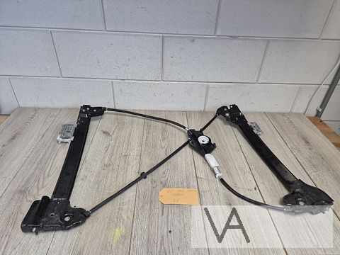 VW New Beetle cabrio 02 - 10 raammechaniek links voor €150