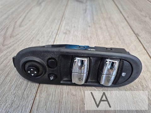Mini F55 2013 - 2022 raamschakelaar links voor 9354861 €30