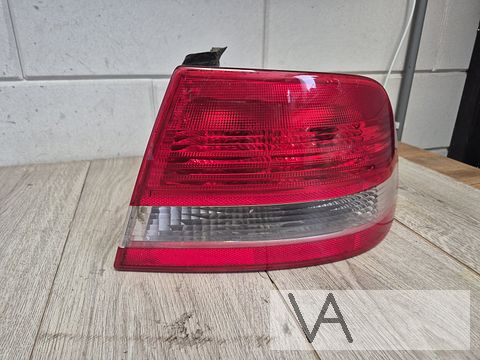 Saab 9-3 sedan 2002 - 2007 achterlicht rechts €100 compleet