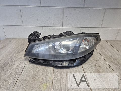 Renault Laguna 2 2005 -2009 facelift koplamp XENON links €75