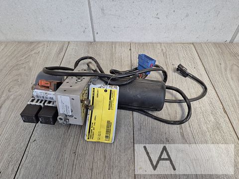 Peugeot 307 cc 307cc cabrio dakpomp dakmotor dai1-104715 €75