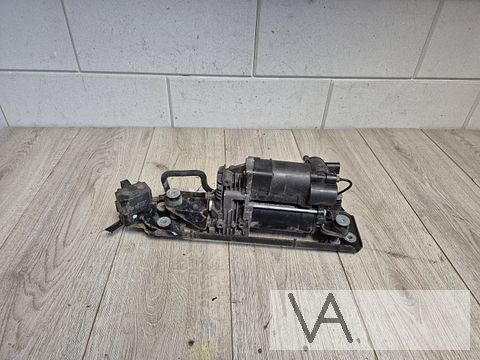 BMW 5 serie E61 2003 - 2010 luchtpomp compressor luchtvering