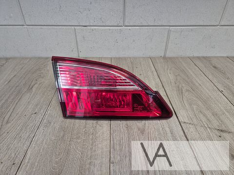 Mazda 5 achterlicht LINKS op de klep 2010 - 2016 €100