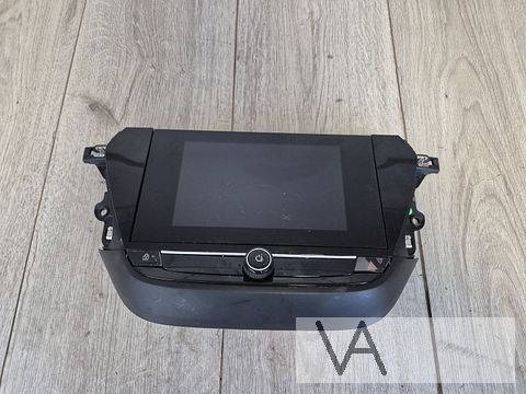 Peugeot 208 / Opel Corsa F display navigatie 2019 - 2024 €75