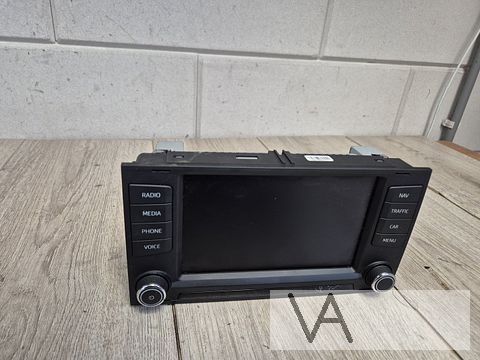 Seat Ibiza 6j facelift Leon 5f display navigatie 5f0919604a