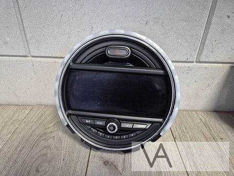 Mini F55 F56 2013 - 2020 navigatie display met rond frame