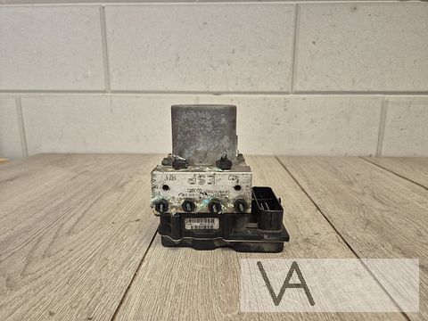 Audi A6 4f 2004 - 2010 abs pomp 4f0910517E / 4f0614517A €150
