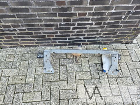 Smart Forfour 2014 - 2022 VOORFRONT BALK met tankje 2x €50