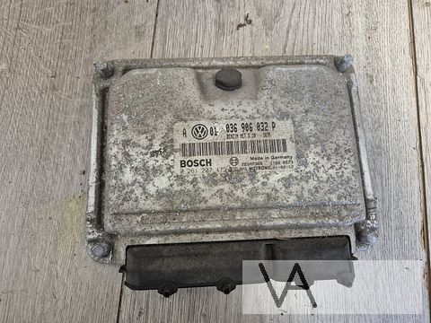 VW Golf 1.4 benzine ecu motorcomputer 036906032p code AXP