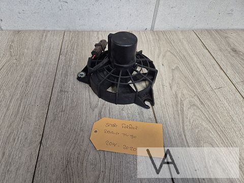 Renault Twingo / Smart Forfour 2014 - 2020 koelvin bij motor