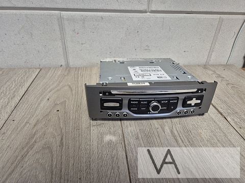 Peugeot 308 van 2011 - 2013 radio navigatie 98083775xh €300