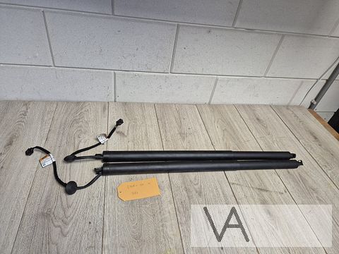 Lynk & co 01 2020 - 2025 achterklep gasveer elektrisch SET