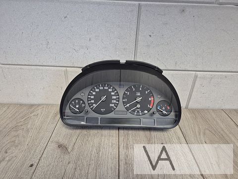 BMW 5 serie E39 v8 tellerklok 535 en 540 8370083 1996 - 2004