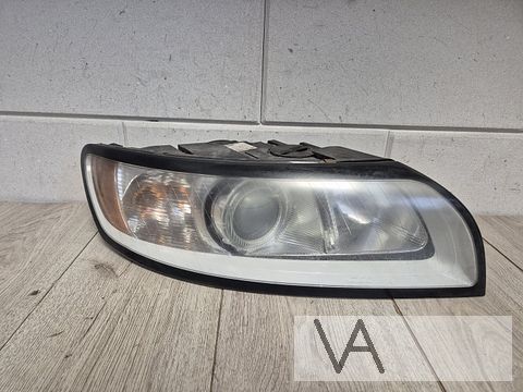 Volvo S40 en V50 koplamp rechts 2007 tot 2012 €75 30763034