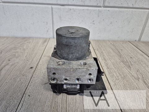 Opel Corsa D 2006 - 2012 abs pomp FC / AR 0265235163 €150