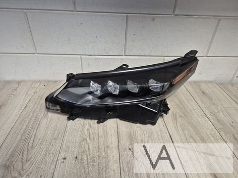 Toyota Mirai 2014 - 2020 koplamp links LED schadevrij €500